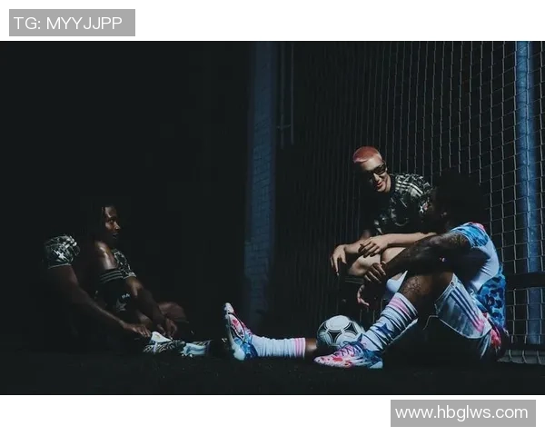 足球明星时尚穿搭女生裤子图片分享引领潮流风尚